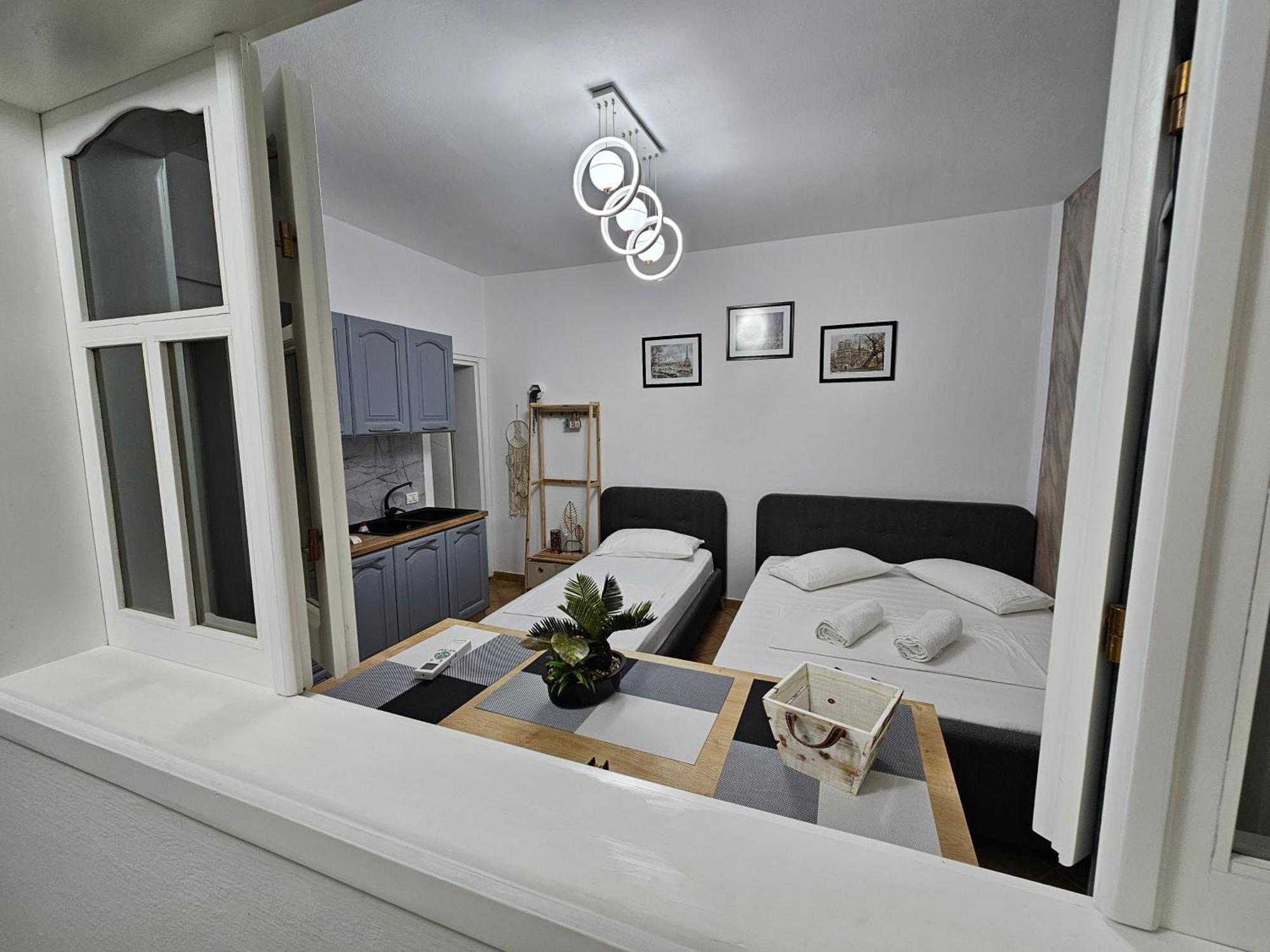 Studio Vlora Bilik gambar